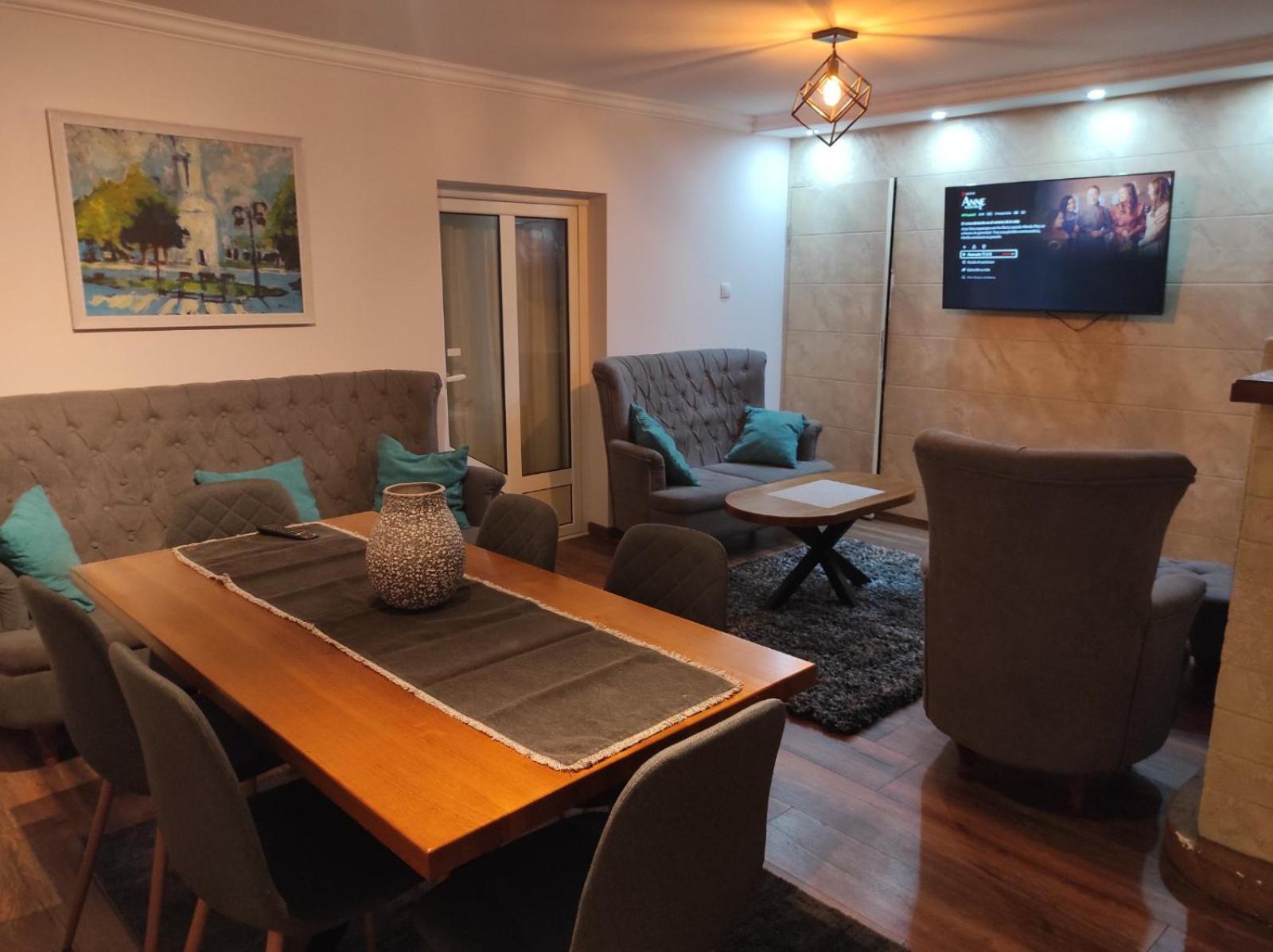 Vila Mila Riverside Apartments 斯梅代雷沃 客房 照片
